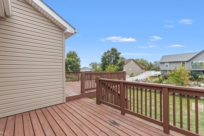 Building Photo - 679 Dundee Ct
