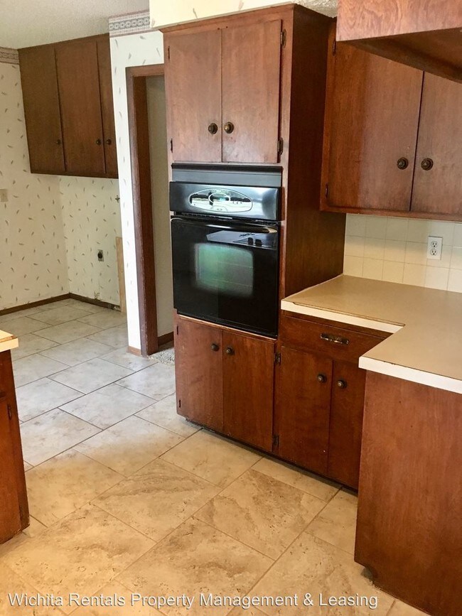 Foto del edificio - 3 br, 1 bath House - 9624 W 3rd