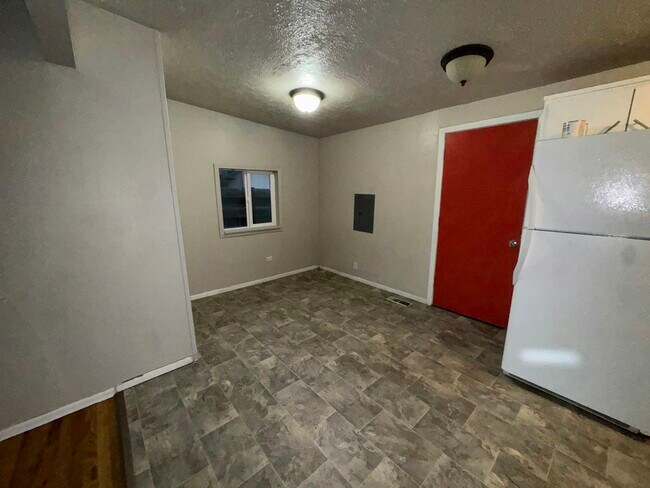 Foto del edificio - 1325 E 5th N