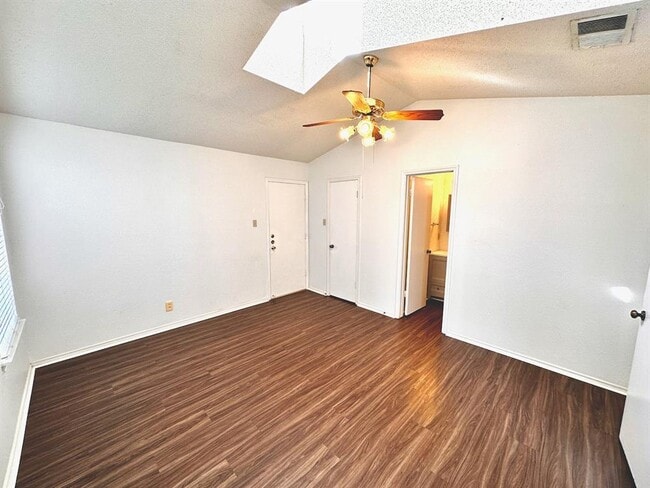 Building Photo - 531 Cutty Trail