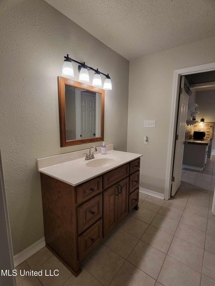 Photo - 2589 Santa Rosa Cove House