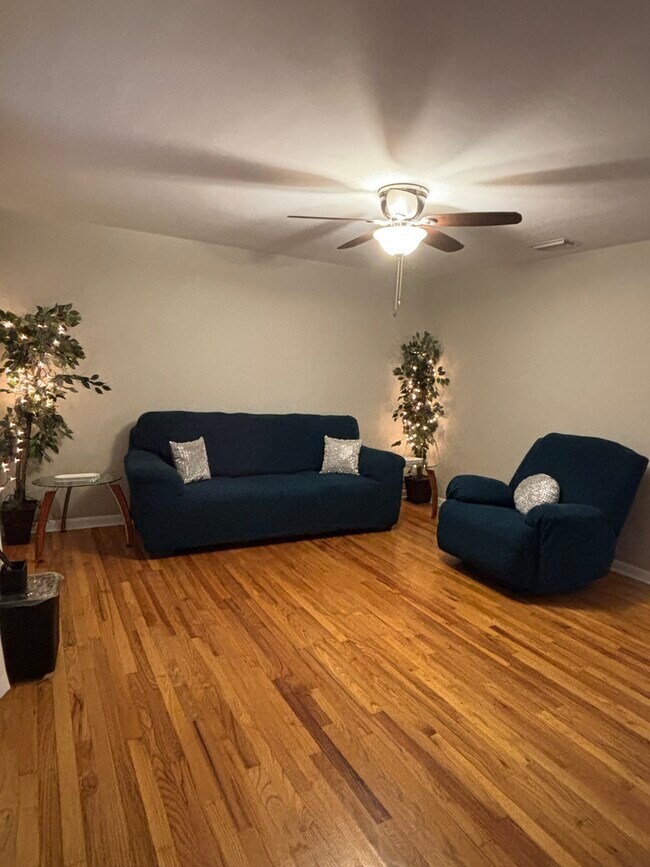 Building Photo - Croydon