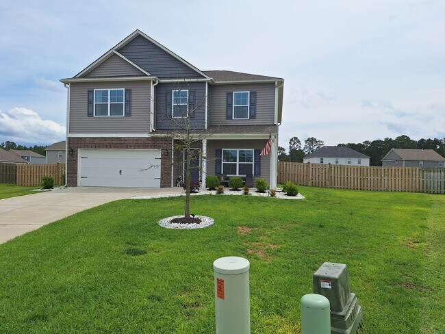 Foto del edificio - Magnificent Five Bedroom Home in Elgin SC!