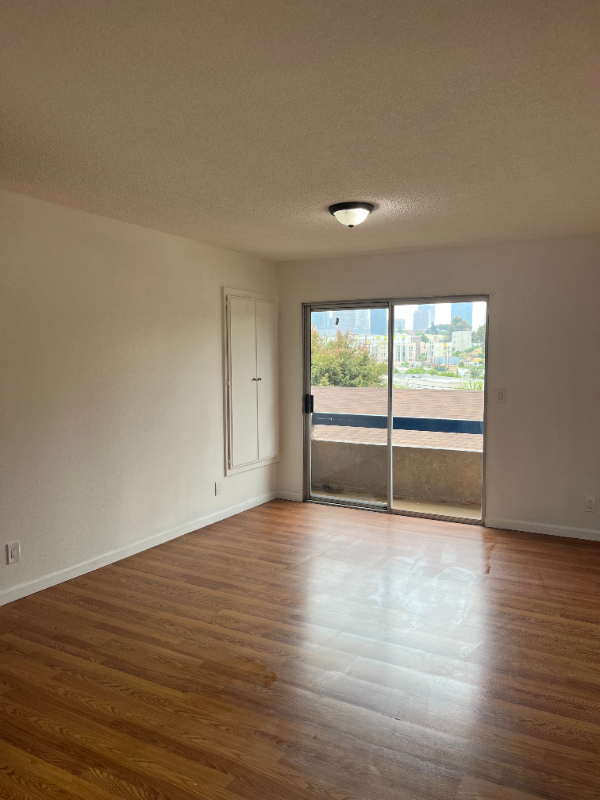 322 Laveta Terrace, Los Angeles, CA 90026 - Room for Rent in Los ...