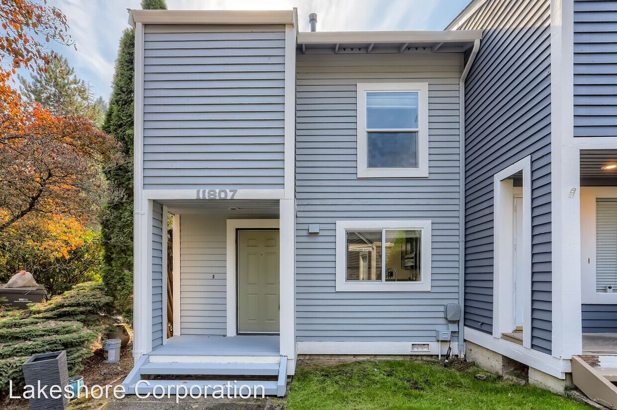 11807 NE 105th Ct, Kirkland, WA 98033 House Rental in Kirkland, WA