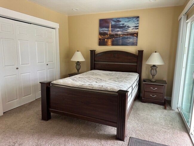 Foto del edificio - 5021 59th Ave Ct W