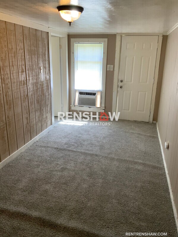 Building Photo - 1524 Countryman St