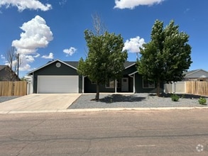 Building Photo - 780 Cobble Ln