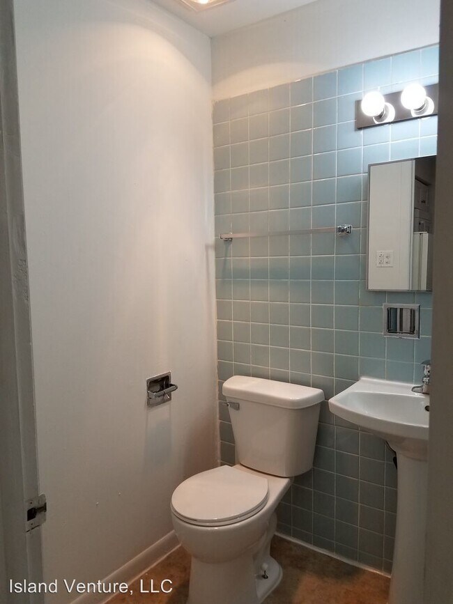 Foto del edificio - 2250 Burr Oak Ave