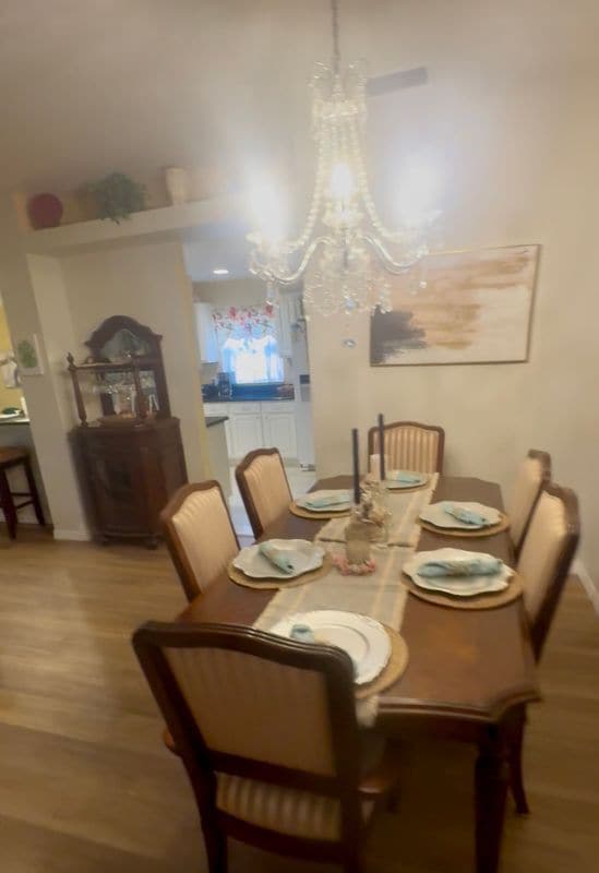 Foto del edificio - 4327 Arlington Ridge Blvd