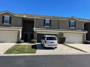 Building Photo - 1500 Calming Water Dr