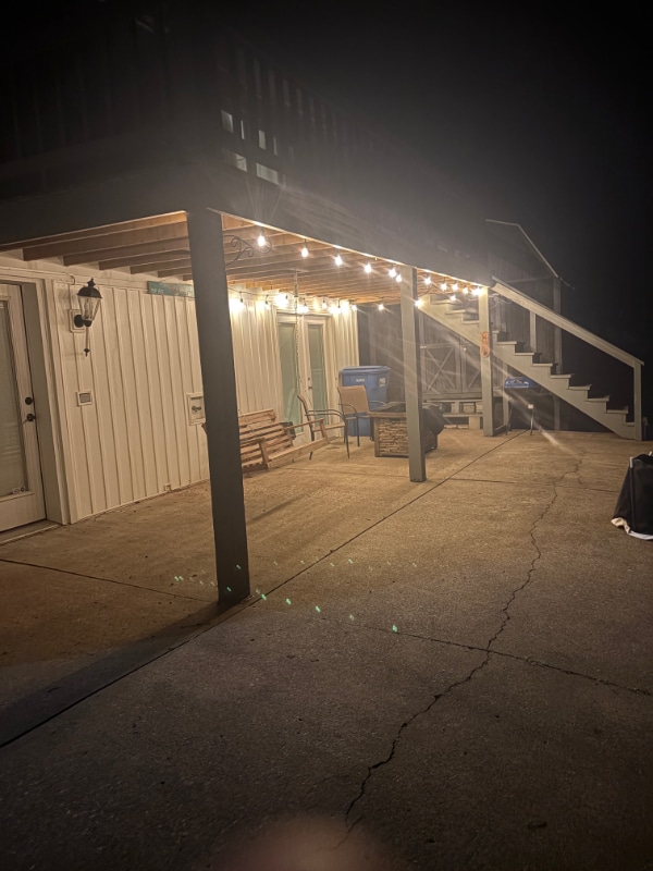 Building Photo - 357 Bayview Dr
