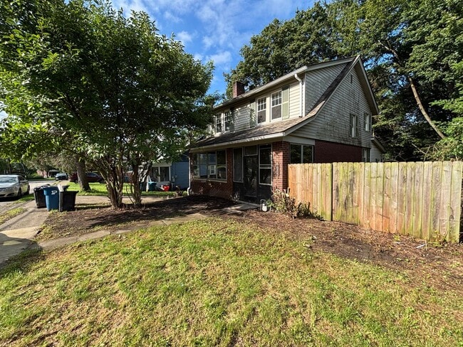 Photo - 120 Conestoga Rd House