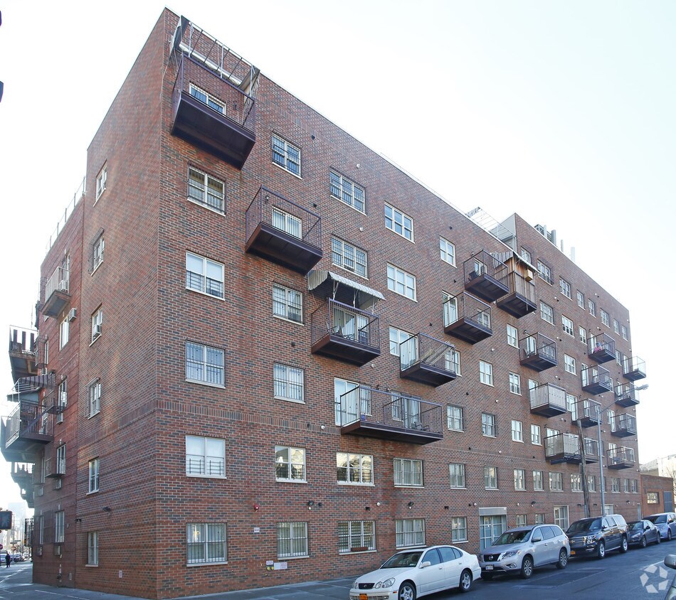246 Lynch St. - 246 Lynch St