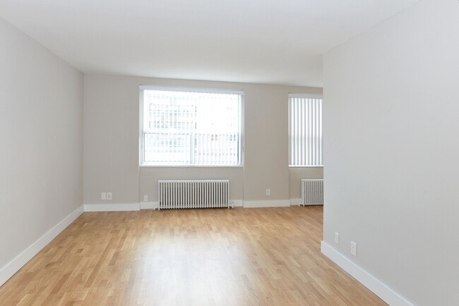 Building Photo - 25 Eccleston Dr