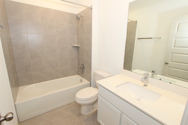 Foto del edificio - 3570 Joshua Grv Ln