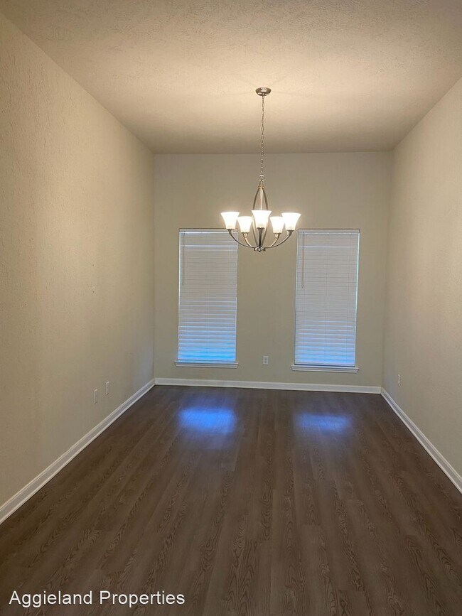 Foto del edificio - 3 br, 2 bath House - 2026 Dumfries Dr