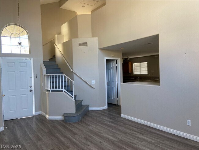 Building Photo - 3603 Penedos Dr