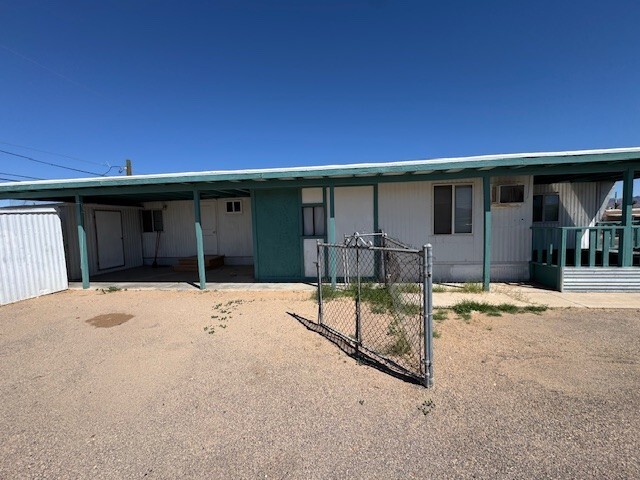 Building Photo - 1845 Coral Isle Dr