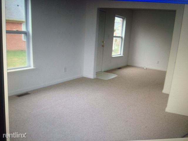 Foto del edificio - 2 br, 1 bath Townhome - 418-420 Westbridge...