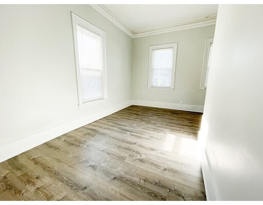 Building Photo - 30 Woodbine St