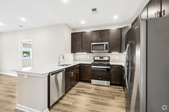 2BR, 2BA - 1,264SF - Kitchen - Lofts at Monroe Parke