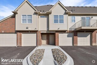 Building Photo - 8292 Heywood Cir