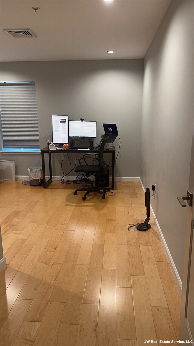 Foto del edificio - 30 Franklin St