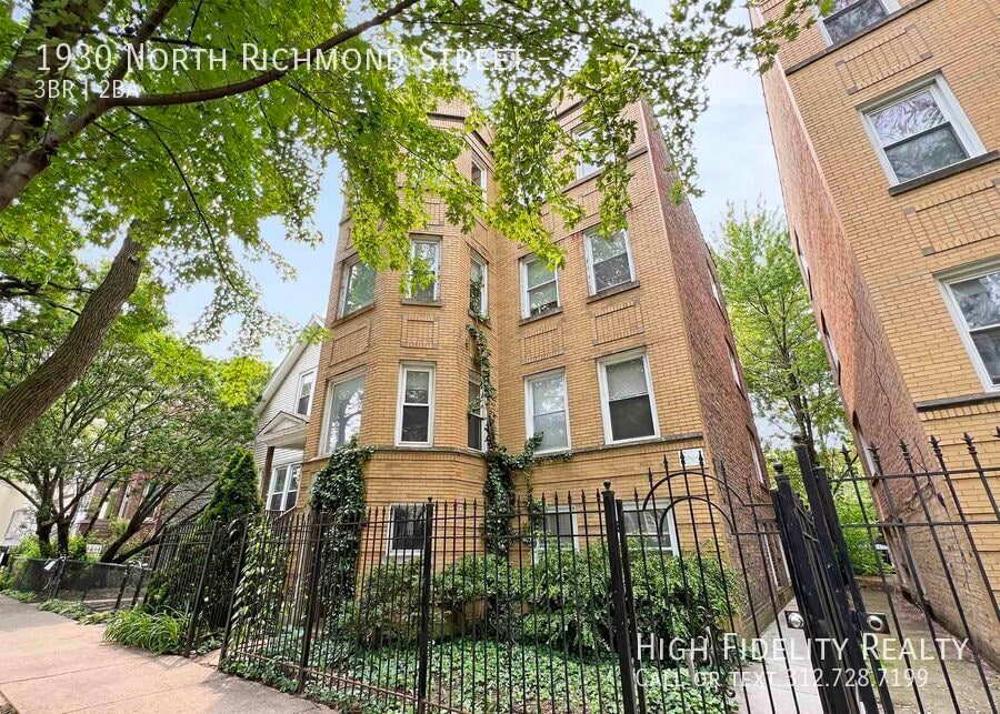 Photo - 1930 North Richmond Street - 2-2