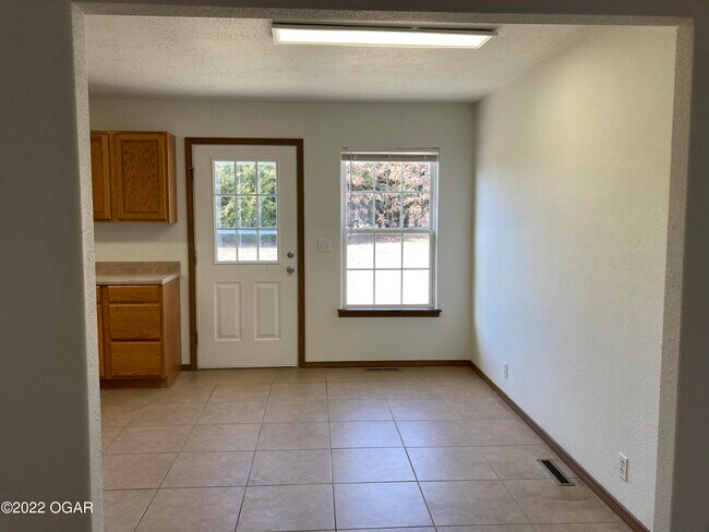 Foto del edificio - 2674 S Meadow Ln