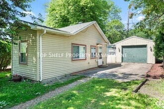 Building Photo - 2400 37th St