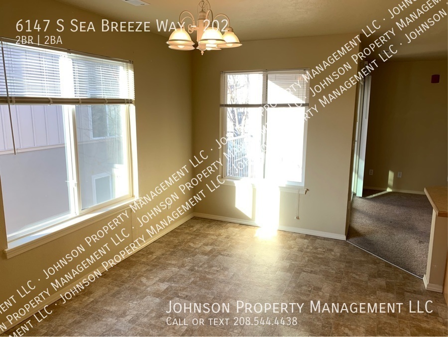 Primary Photo - Beautiful South Boise Apartments near grea...