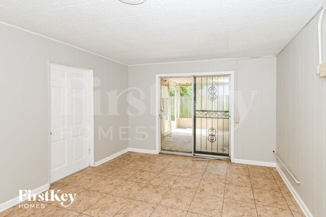 Building Photo - 1180 Bradbury Dr
