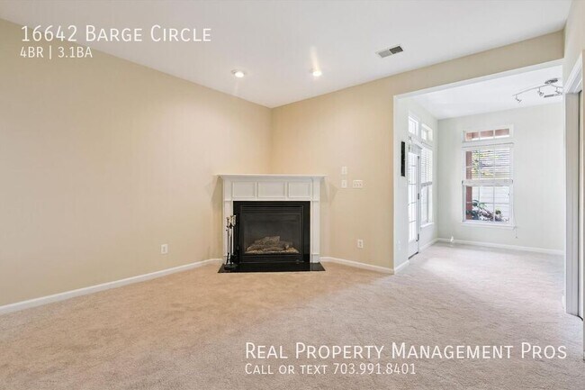 Photo - 16642 Barge Cir Townhome