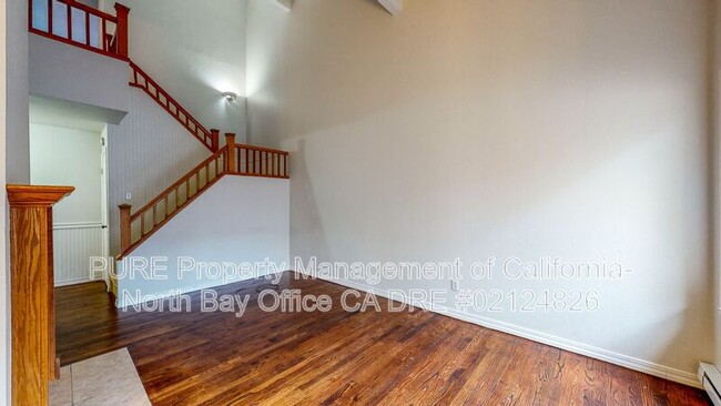 Foto del edificio - 6603 Meadow Pines Ave