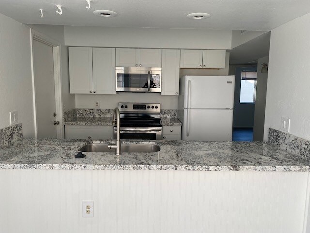 Building Photo - Updated Chandler Home for Lease-3 Beds, 2 ...