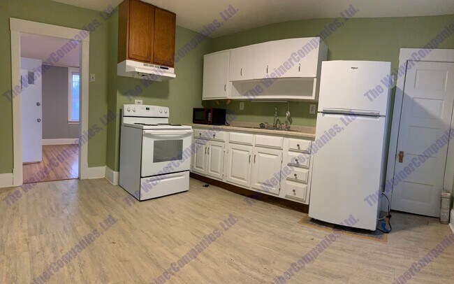 Foto del edificio - 2 Bedroom House Available Now!