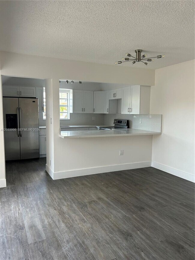 Foto del edificio - 11880 SW 19th Terrace