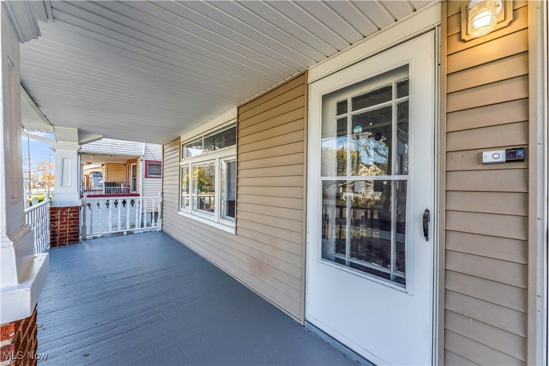 3746 W 140th St Cleveland, OH 44111 – photo 3