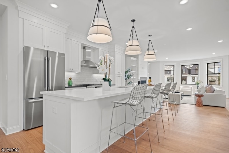 Primary Photo - 147 Central Ave