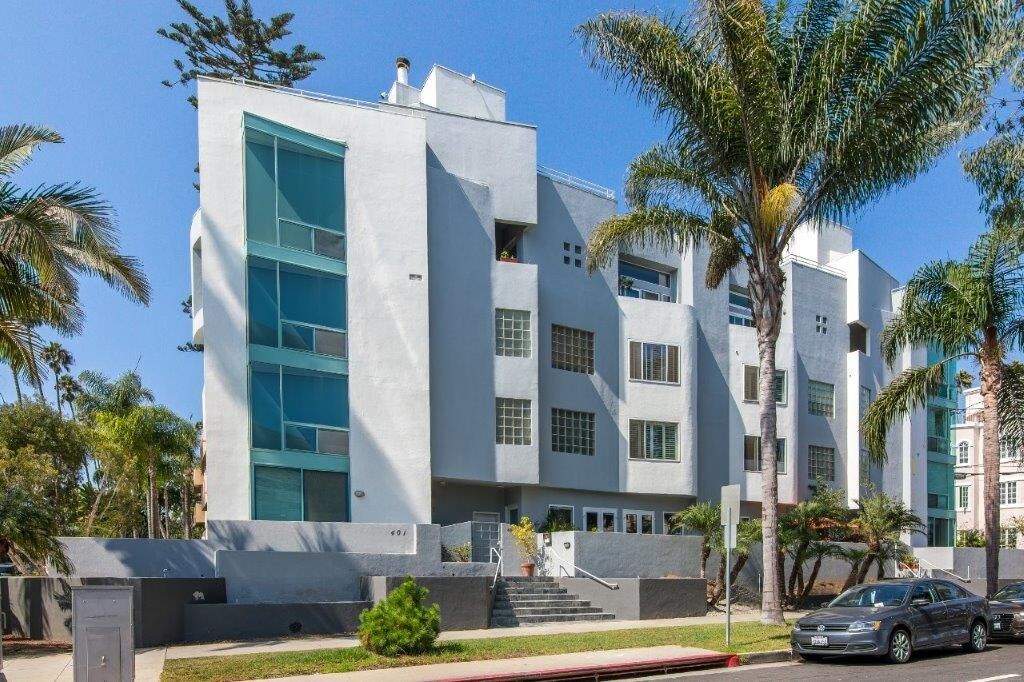 Foto principal - 401 California Ave