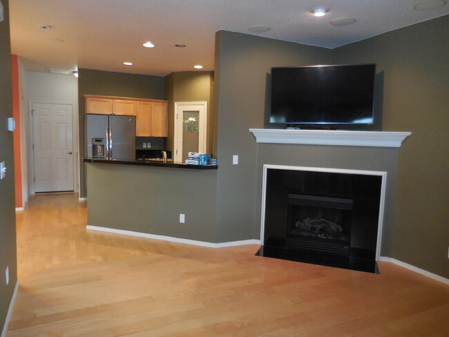 Building Photo - 16914 NW Shadow Hills Ln