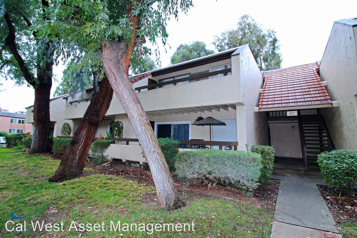 Foto principal - 307 Tradewinds Dr