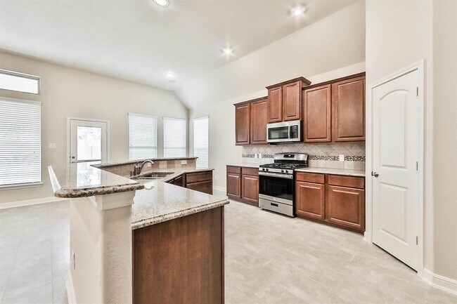 Foto del edificio - 4130 Grand Sunnyview Ln