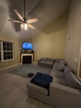 2245 Sean Ln