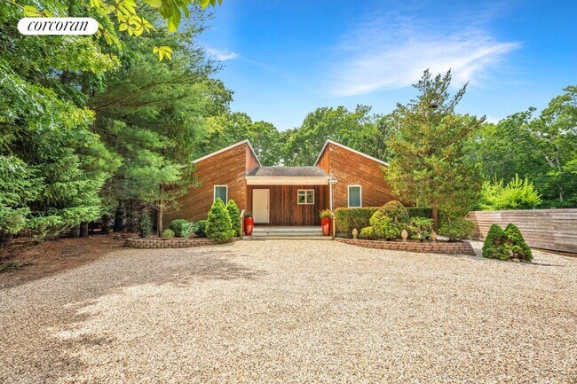 Building Photo - 55 Sycamore Dr