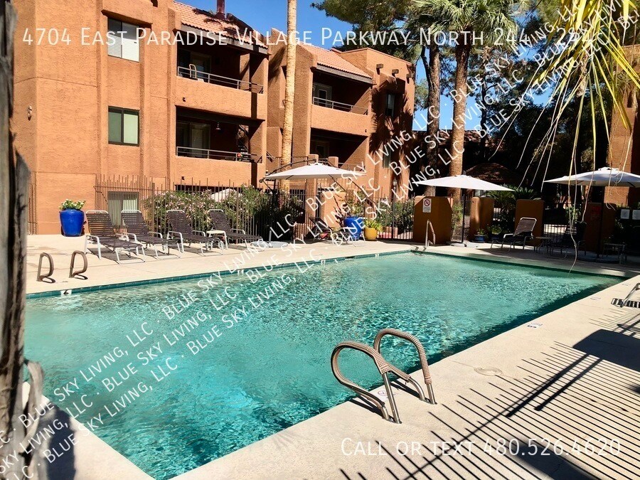 Foto principal - 4704 E Paradise Village Pkwy N