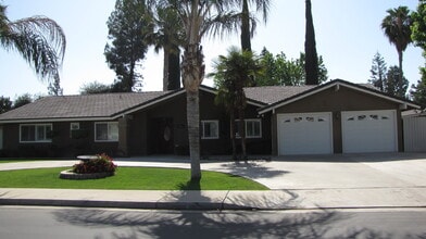 Building Photo - 804 Ferdinand Ct
