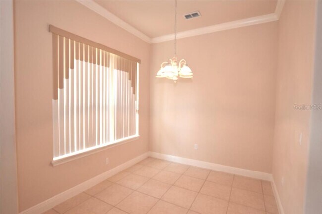 Foto del edificio - 125 Lower Lake Ct