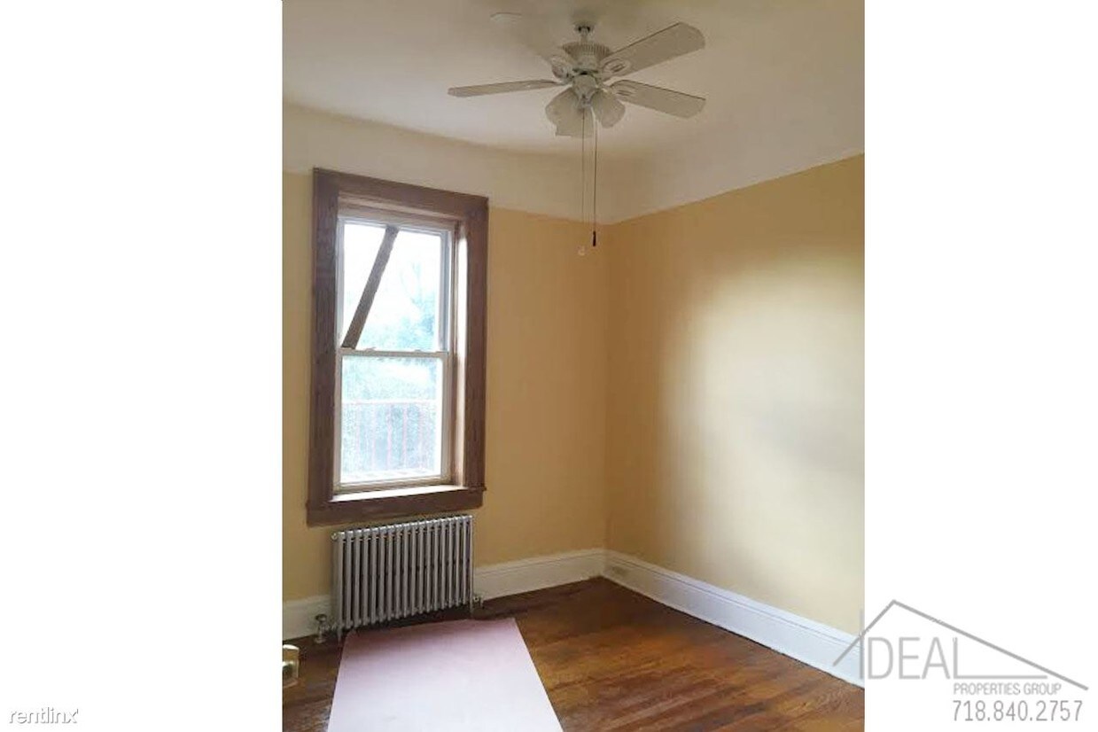Building Photo - 118 Avenue C